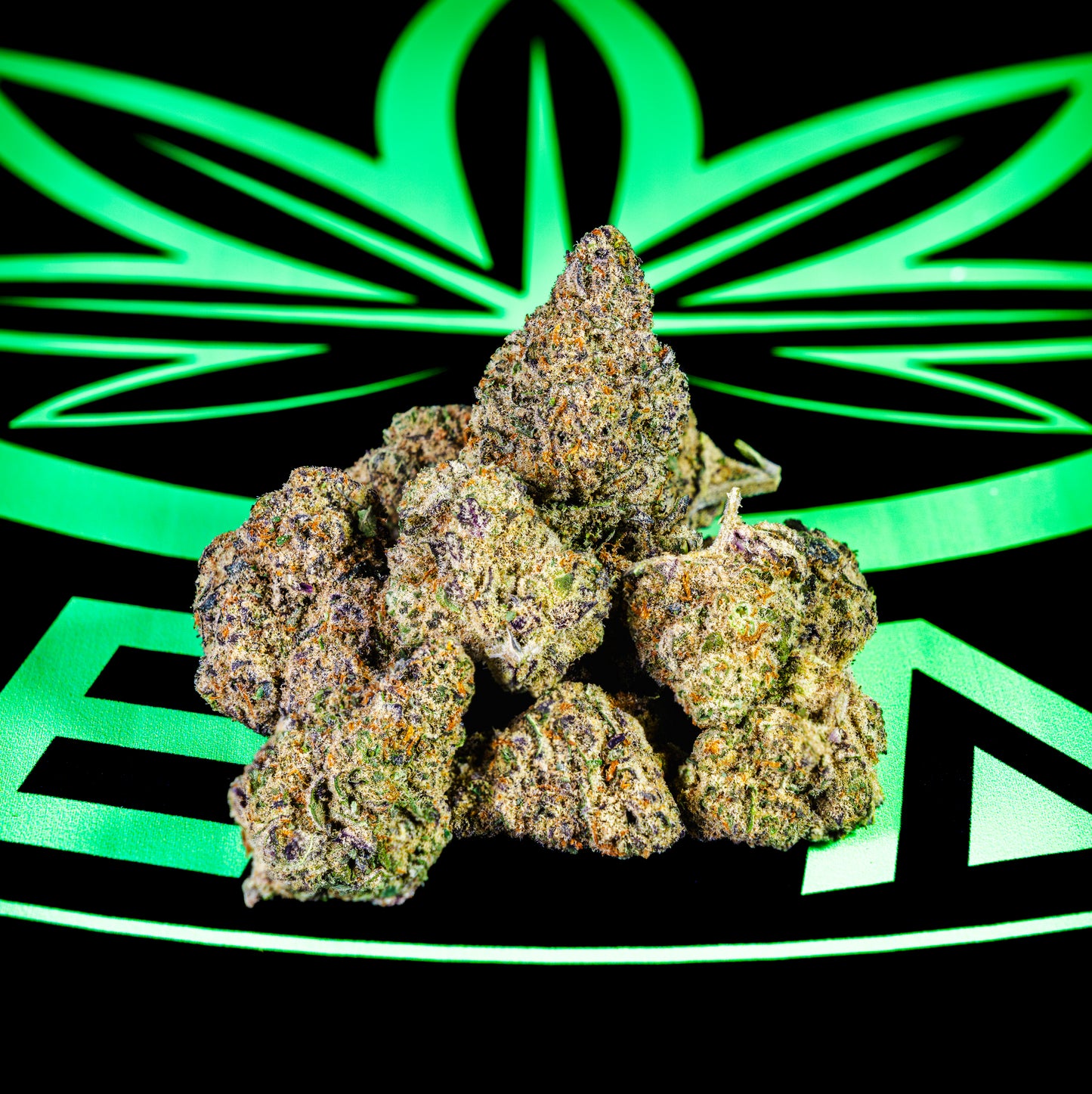 Legal Leaf Exotic THCA Flower: Chimera